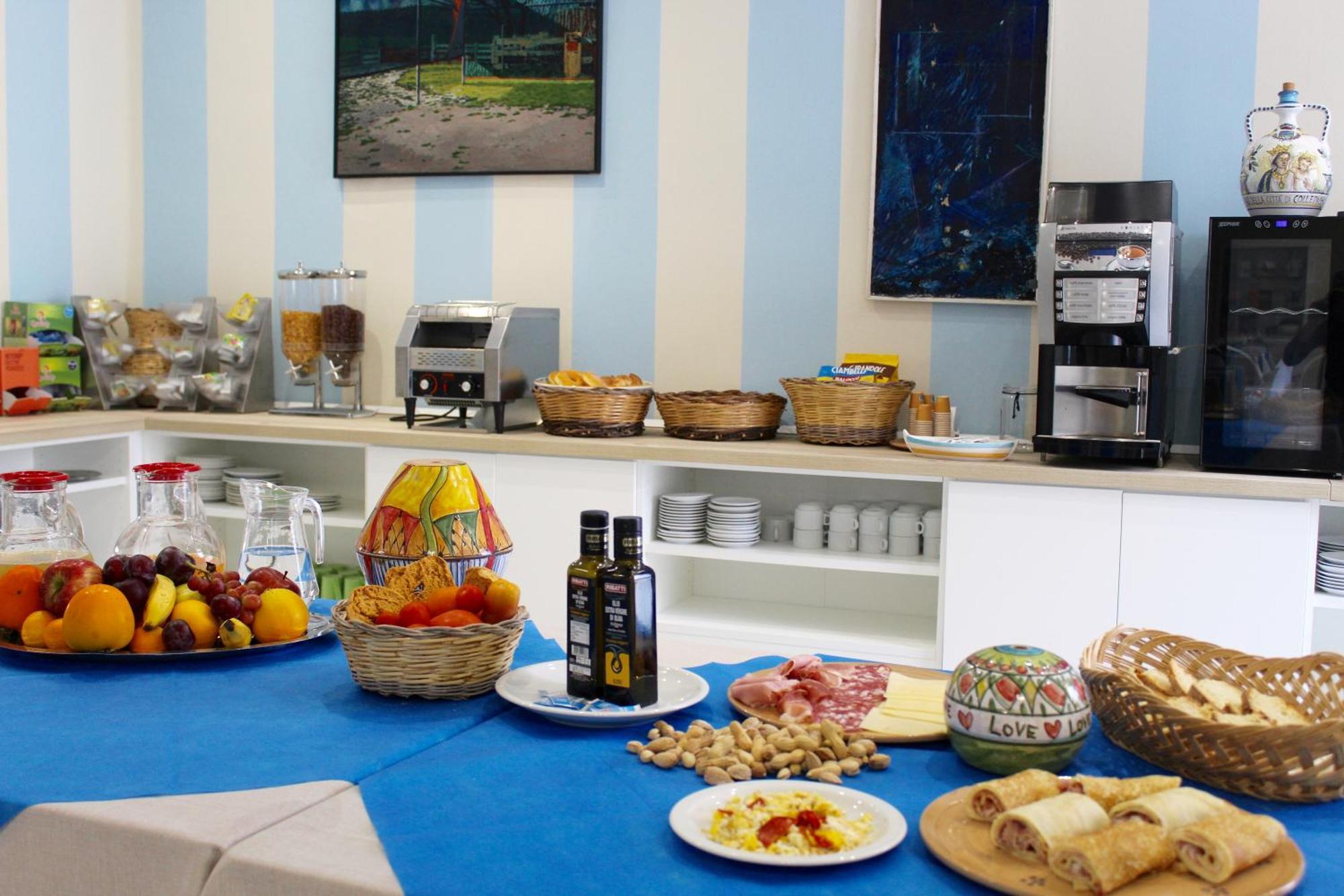 Albergo Del Santuario Santa Maria di Leuca Екстер'єр фото