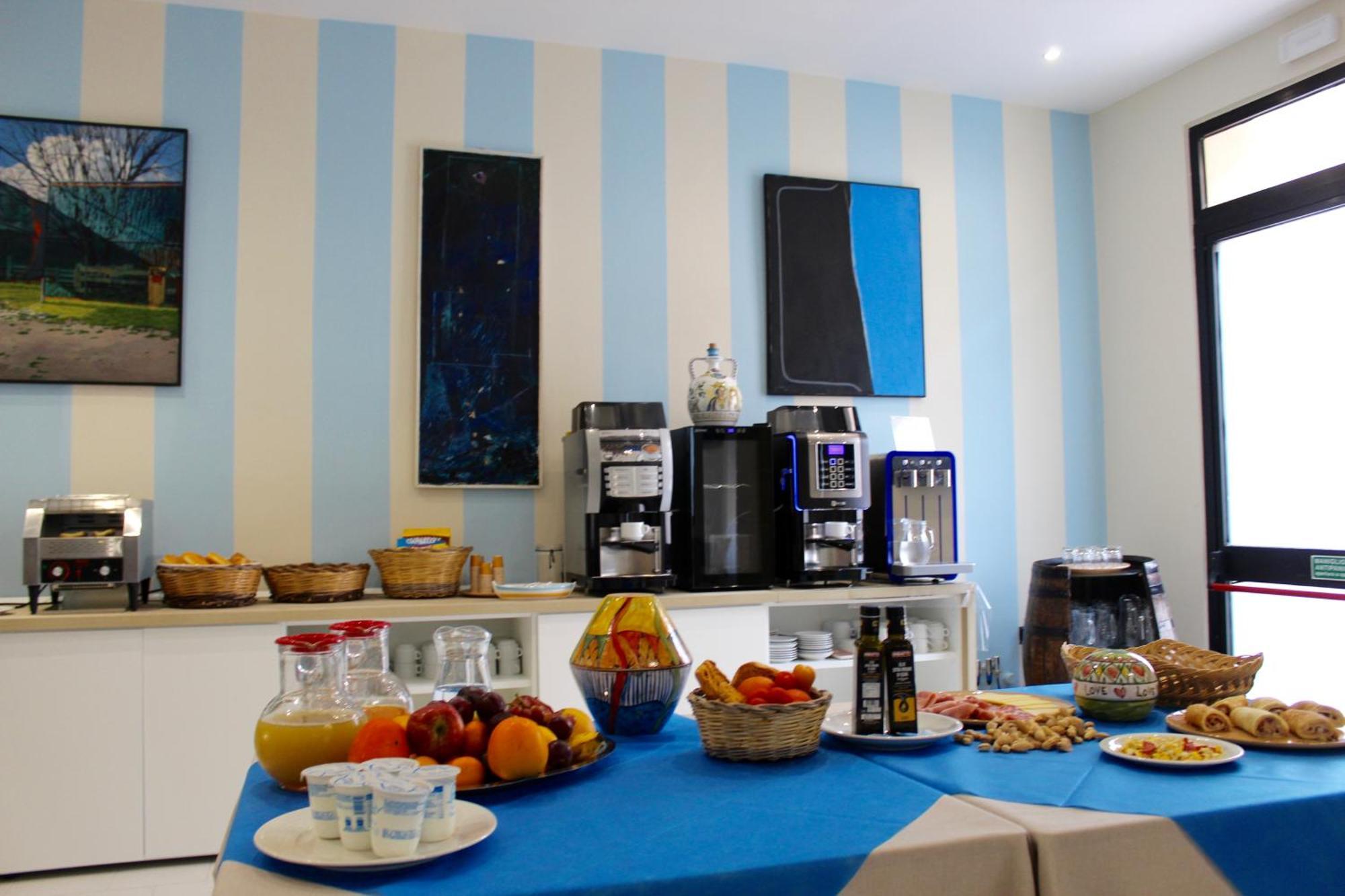 Albergo Del Santuario Santa Maria di Leuca Екстер'єр фото