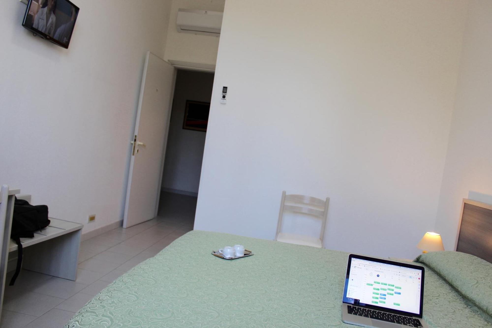Albergo Del Santuario Santa Maria di Leuca Екстер'єр фото