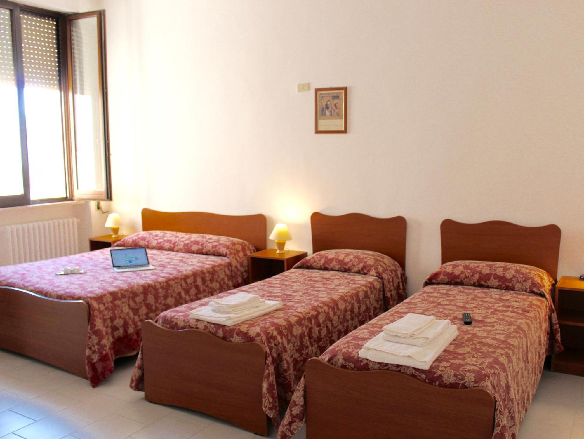 Albergo Del Santuario Santa Maria di Leuca Екстер'єр фото