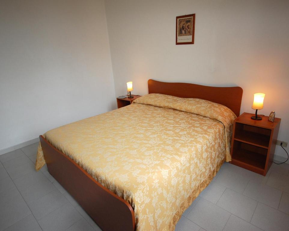 Albergo Del Santuario Santa Maria di Leuca Екстер'єр фото